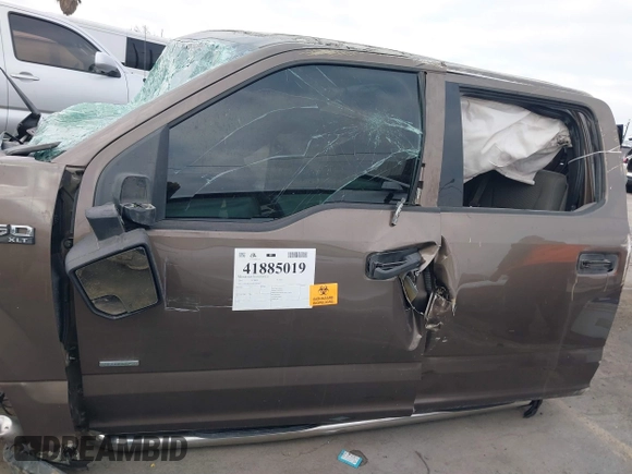 2016 Ford F-150 XL with VIN 1FTEW1CP2GKD24097, listed as a IAAI auction lot 41885019 with Not Provided miles and . Bid and sale history available at carsss.com. Image 13.