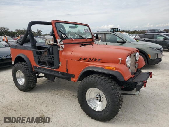 1984 Jeep CJ z VIN 1JCCM87E9ET003890, wystawiony jako Copart lot #78302994 z przebiegiem Nie podano mil oraz Szkoda całkowita • Salvage title. Historia ofert i sprzedaży dostępna na DreamBid. Obrazek 4.