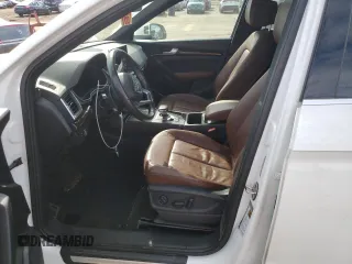 2018 Audi Q5 Premium Plus with VIN WA1BNAFYXJ2183307, listed as a Copart auction lot 48328035 with 0 mi miles and Salvage Title. Bid and sale history available at carsss.com. Image 7.