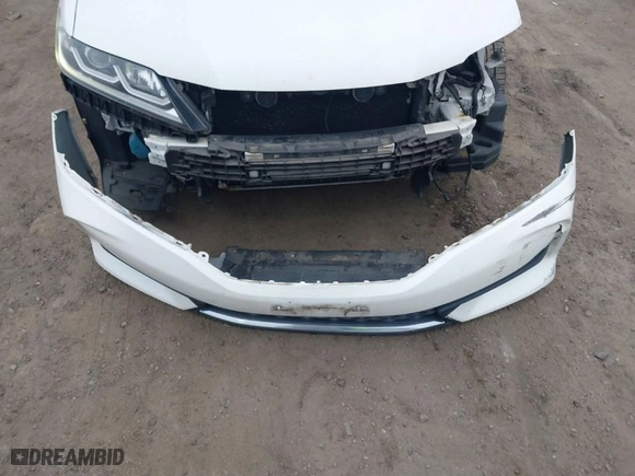 2016 Honda Accord Coupe EX-L with VIN 1HGCT1B87GA001813, listed as a IAAI auction lot 41768315 with 94,410 mi miles. Bid and sale history available at carsss.com. Image 12.