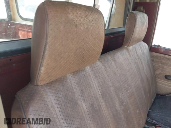 1985 Toyota Pickup с VIN JT4RN55R8F0075812, выставлен на аукционе IAAI как лот 41824106 с пробегом 163 794 миль миль и . История ставок и продаж доступна на DreamBid. Изображение 8.