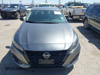 2024 Nissan Altima 2.5 SR with VIN 1N4BL4CV9RN370903, listed as a IAAI auction lot 42038894 with 26,930 mi miles. Bid and sale history available at carsss.com. Image 12.
