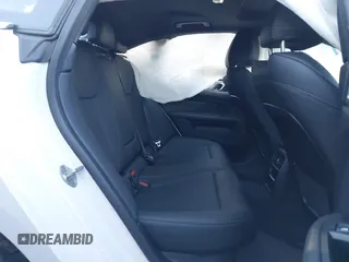 2023 BMW i4 eDrive40 z VIN WBY73AW07PFP43618, wystawiony jako IAAI lot #41366523 z przebiegiem Nie podano mil oraz . Historia ofert i sprzedaży dostępna na DreamBid. Obrazek 7.