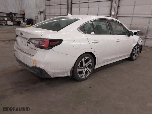 2020 Subaru Legacy Limited with VIN 4S3BWAN62L3029884, listed as a IAAI auction lot 41645239 with 88,055 mi miles. Bid and sale history available at carsss.com. Image 4.