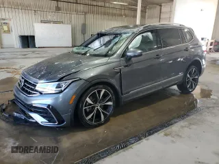 2024 Volkswagen Tiguan SEL R-Line с VIN 3VV4B7AX0RM012032, выставлен на аукционе Copart как лот 54157225 с пробегом Не указан миль и Списание • Salvage title. История ставок и продаж доступна на DreamBid. Изображение 1.