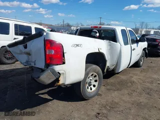 2011 Chevrolet Silverado 1500 Work Truck with VIN 1GCRKPE03BZ421275, listed as a IAAI auction lot 42035340 with 68,289 mi miles. Bid and sale history available at carsss.com. Image 4.