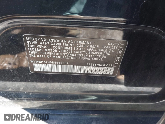 2013 Volkswagen CC Sport with VIN WVWBP7AN9DE565587, listed as a IAAI auction lot 41739505 with 167,319 mi miles. Bid and sale history available at carsss.com. Image 9.