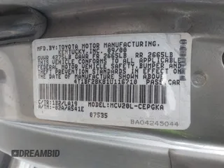 2001 Toyota Camry LE z VIN 4T1BF28K81U116710, wystawiony jako IAAI lot #41923429 z przebiegiem 145 741 mil mil oraz . Historia ofert i sprzedaży dostępna na DreamBid. Obrazek 9.