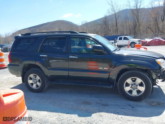 2006 Toyota 4Runner SR5 with VIN JTEBU14R868068919, listed as a IAAI auction lot 41889577 with 274,667 mi miles. Bid and sale history available at carsss.com. Image 13.