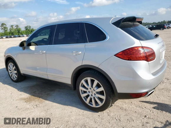 2012 Porsche Cayenne z VIN WP1AA2A22CLA02105, wystawiony jako Copart lot #59392595 z przebiegiem 147 927 mil mil oraz Czysty tytuł • Clean title. Historia ofert i sprzedaży dostępna na DreamBid. Obrazek 2.