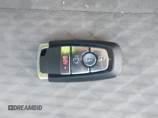2022 Ford Escape SE z VIN 1FMCU0G62NUA25554, wystawiony jako IAAI lot #41900612 z przebiegiem 63 581 mil mil oraz . Historia ofert i sprzedaży dostępna na DreamBid. Obrazek 11.