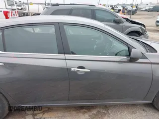 2025 Nissan Altima SV z VIN 1N4BL4DV8SN382058, wystawiony jako IAAI lot #42188230 z przebiegiem 4 577 mil mil oraz . Historia ofert i sprzedaży dostępna na DreamBid. Obrazek 13.