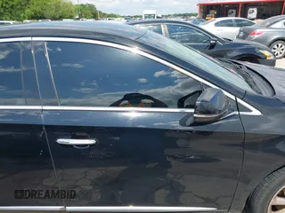 2013 Cadillac XTS Premium with VIN 2G61S5S39D9144177, listed as a IAAI auction lot 42111910 with 69,830 mi miles. Bid and sale history available at carsss.com. Image 13.