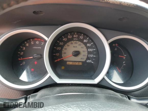 2007 Toyota Tacoma PreRunner with VIN 5TEJU62N17Z464915, listed as a Copart auction lot 53364595 with 302,161 mi miles and Salvage Title. Bid and sale history available at DreamBid. Image 9.