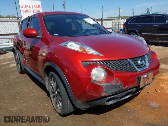 2014 Nissan Juke S with VIN JN8AF5MR0ET451948, listed as a IAAI auction lot 42035893 with 123,698 mi miles and . Bid and sale history available at carsss.com. Image 1.