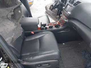 2012 Toyota Highlander Limited with VIN 5TDDK3EH4CS144826, listed as a IAAI auction lot 42151700 with 204,066 mi miles and . Bid and sale history available at DreamBid. Image 5.