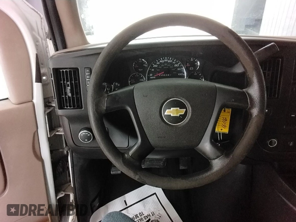 2013 Chevrolet Express Cargo with VIN 1GCWGFBA5D1138521, listed as a IAAI auction lot 42785471 with 157,254 mi miles and . Bid and sale history available at DreamBid. Image 4.