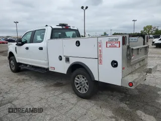 2019 Ford Super Duty F-250 SRW XL with VIN 1FD7W2B60KEG54489, listed as a Copart auction lot 68541834 with 96,029 mi miles and Salvage Title. Bid and sale history available at carsss.com. Image 2.