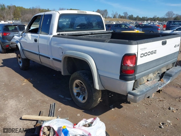 1999 Dodge Ram 1500 with VIN 3B7HF13Z7XM518339, listed as a IAAI auction lot 41488241 with 244,181 mi miles. Bid and sale history available at carsss.com. Image 3.