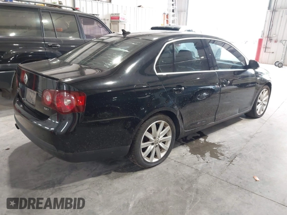 2010 Volkswagen Jetta Wolfsburg Edition with VIN 3VWRJ7AJ2AM061513, listed as a IAAI auction lot 42522176 with 193,417 mi miles and . Bid and sale history available at DreamBid. Image 4.