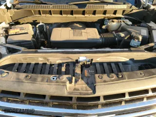 2019 Chevrolet Silverado 1500 LT with VIN 3GCUYDED6KG105959, listed as a Copart auction lot 84004974 with 162,766 mi miles and Salvage Title. Bid and sale history available at carsss.com. Image 12.