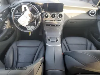 2022 Mercedes-Benz GLC 300 with VIN W1N0G8EB7NV353357, listed as a Copart auction lot 45248695 with 9,085 mi miles and Salvage Title. Bid and sale history available at DreamBid. Image 8.