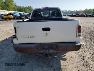 2007 Mitsubishi Raider LS z VIN 1Z7HC28K17S126320, wystawiony jako Copart lot #52749265 z przebiegiem 148 586 mil mil oraz Szkoda całkowita • Salvage title. Historia ofert i sprzedaży dostępna na DreamBid. Obrazek 6.
