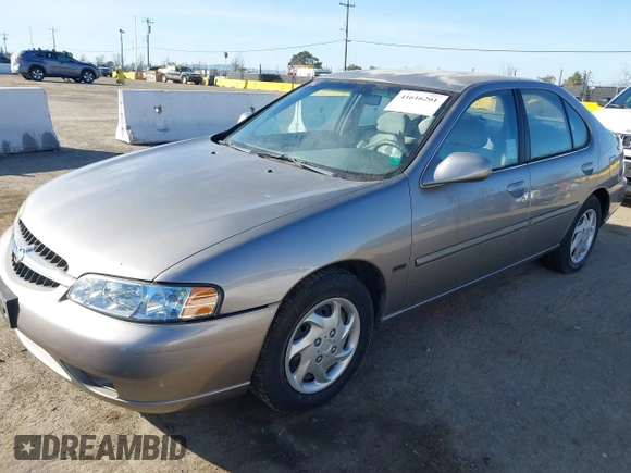 2001 Nissan Altima GXE with VIN 1N4DL01D21C163572, listed as a IAAI auction lot 41616201 with 92,863 mi miles. Bid and sale history available at carsss.com. Image 2.