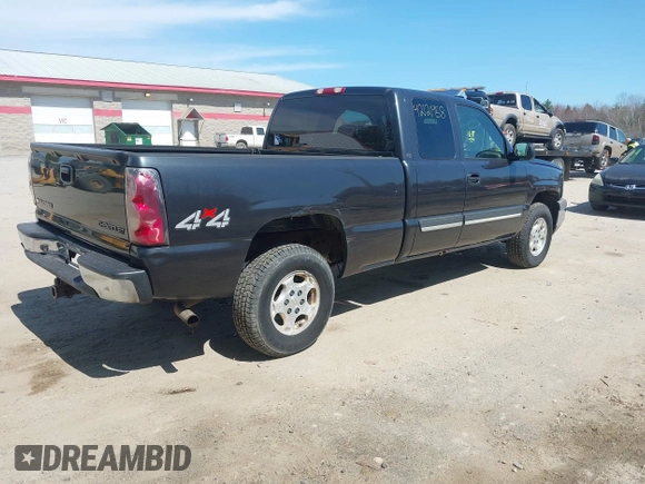 2004 Chevrolet Silverado 1500 Z71 with VIN 2GCEK19T041152888, listed as a IAAI auction lot 42121958 with 109,050 mi miles. Bid and sale history available at carsss.com. Image 4.