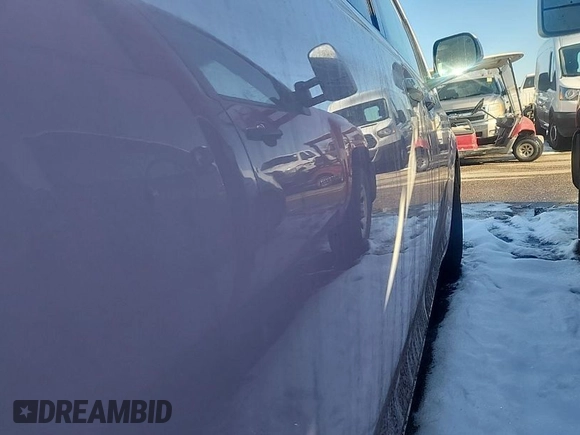 2013 Toyota Sienna LE AAS z VIN 5TDKK3DC0DS331219, wystawiony jako IAAI lot #41994880 z przebiegiem 295 552 mil mil oraz . Historia ofert i sprzedaży dostępna na DreamBid. Obrazek 1.