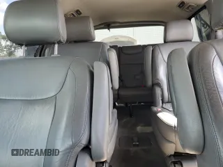 2004 Toyota Sienna XLE z VIN 5TDZA22C54S156657, wystawiony jako Copart lot #56952295 z przebiegiem 217 176 mil mil oraz Czysty tytuł • Clean title. Historia ofert i sprzedaży dostępna na DreamBid. Obrazek 10.