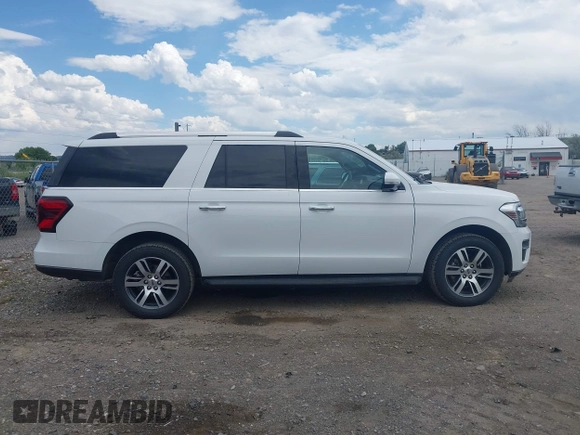 2024 Ford Expedition Max Limited with VIN 1FMJK2A86REA33644, listed as a IAAI auction lot 42580721 with 44,745 mi miles and . Bid and sale history available at DreamBid. Image 13.