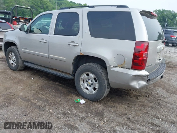 2008 Chevrolet Tahoe 3LT with VIN 1GNFK13058J103613, listed as a IAAI auction lot 42452094 with 221,408 mi miles and . Bid and sale history available at DreamBid. Image 3.