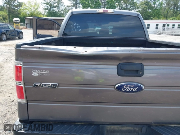 2014 Ford F-150 XL with VIN 1FTFW1CF5EKF67945, listed as a IAAI auction lot 42238131 with 192,402 mi miles and . Bid and sale history available at DreamBid. Image 17.