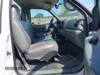 2002 Ford F-250 XL with VIN 1FTNF20L02EC27835, listed as a IAAI auction lot 42239136 with 171,842 mi miles and . Bid and sale history available at DreamBid. Image 5.