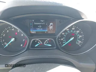 2016 Ford Escape SE with VIN 1FMCU9G95GUC63027, listed as a IAAI auction lot 41838955 with 95,283 mi miles. Bid and sale history available at carsss.com. Image 7.