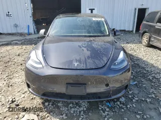 2024 Tesla Model Y Long Range with VIN 7SAYGDEE7RA307013, listed as a Copart auction lot 54767595 with 12,953 mi miles and Salvage Title. Bid and sale history available at DreamBid. Image 5.