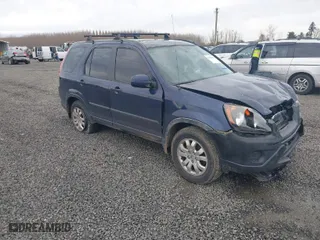 2006 Honda CR-V EX with VIN JHLRD68816C017988, listed as a IAAI auction lot 41842031 with 204,947 mi miles. Bid and sale history available at carsss.com. Image 1.