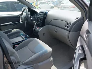 2004 Toyota Sienna CE with VIN 5TDZA23C14S001411, listed as a IAAI auction lot 42136241 with 161,230 mi miles. Bid and sale history available at carsss.com. Image 5.