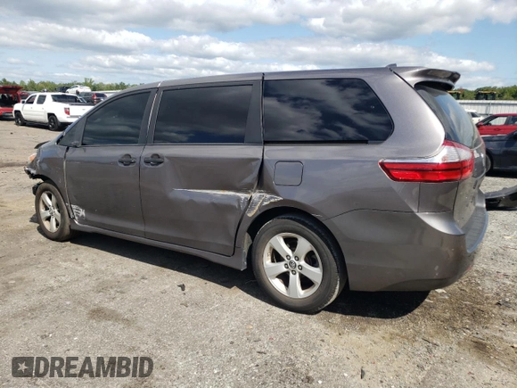 2019 Toyota Sienna L with VIN 5TDZZ3DC8KS006907, listed as a Copart auction lot 70310274 with 73,234 mi miles and Salvage Title. Bid and sale history available at carsss.com. Image 2.