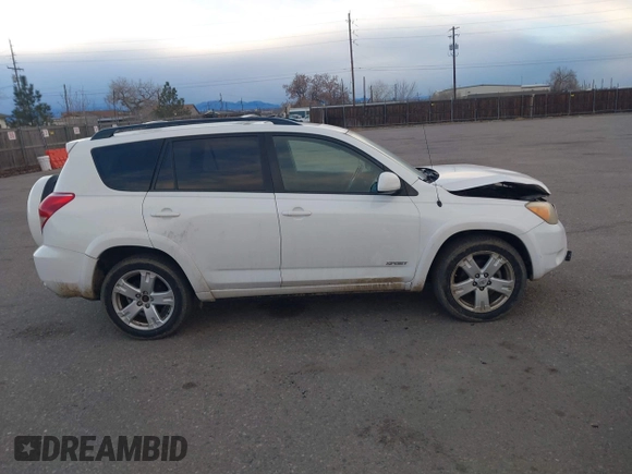 2006 Toyota RAV4 Sport with VIN JTMBK32VX66005712, listed as a IAAI auction lot 41025837 with 220,861 mi miles. Bid and sale history available at carsss.com. Image 13.