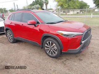 2022 Toyota Corolla Cross XLE с VIN 7MUDAAAG4NV032461, выставлен на аукционе IAAI как лот 41925376 с пробегом 18 602 миль миль и . История ставок и продаж доступна на DreamBid. Изображение 1.