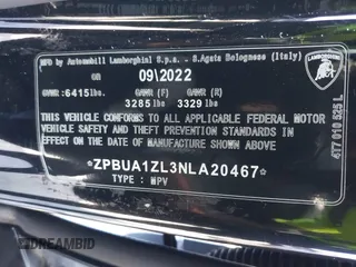 2019 Lamborghini Urus z VIN ZPBUA1ZLXKLA03063, wystawiony jako IAAI lot #41653328 z przebiegiem 29 688 mil mil oraz . Historia ofert i sprzedaży dostępna na DreamBid. Obrazek 18.