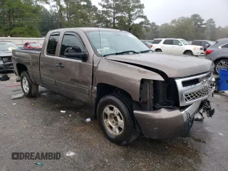 2007 Chevrolet Silverado 1500 Work Truck with VIN 2GCEC19C271570175, listed as a Copart auction lot 86196564 with 360,663 mi miles and Salvage Title. Bid and sale history available at DreamBid. Image 4.