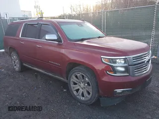 2017 Chevrolet Suburban Premier z VIN 1GNSKJKC4HR274185, wystawiony jako IAAI lot #41614978 z przebiegiem 140 671 mil mil oraz . Historia ofert i sprzedaży dostępna na DreamBid. Obrazek 1.