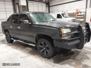 2005 Chevrolet Avalanche Z71 with VIN 3GNEK12Z35G291816, listed as a IAAI auction lot 41715344 with 247,353 mi miles. Bid and sale history available at carsss.com. Image 1.