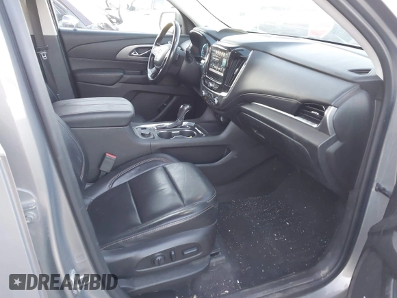 2018 Chevrolet Traverse LT Leather with VIN 1GNEVHKW6JJ209186, listed as a IAAI auction lot 41019375 with 112,467 mi miles. Bid and sale history available at carsss.com. Image 5.