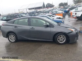2017 Toyota Prius Two with VIN JTDKBRFU7H3576843, listed as a IAAI auction lot 41206699 with 332,296 mi miles. Bid and sale history available at carsss.com. Image 13.