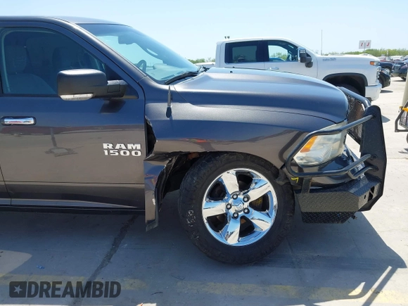 2016 Ram 1500 Lone Star z VIN 1C6RR6LT5GS209519, wystawiony jako IAAI lot #41983512 z przebiegiem 197 647 mil mil oraz . Historia ofert i sprzedaży dostępna na DreamBid. Obrazek 6.