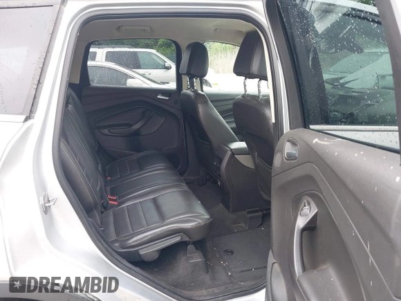 2013 Ford Escape SEL z VIN 1FMCU9H97DUA34665, wystawiony jako IAAI lot #42258567 z przebiegiem 174 227 mil mil oraz . Historia ofert i sprzedaży dostępna na DreamBid. Obrazek 8.